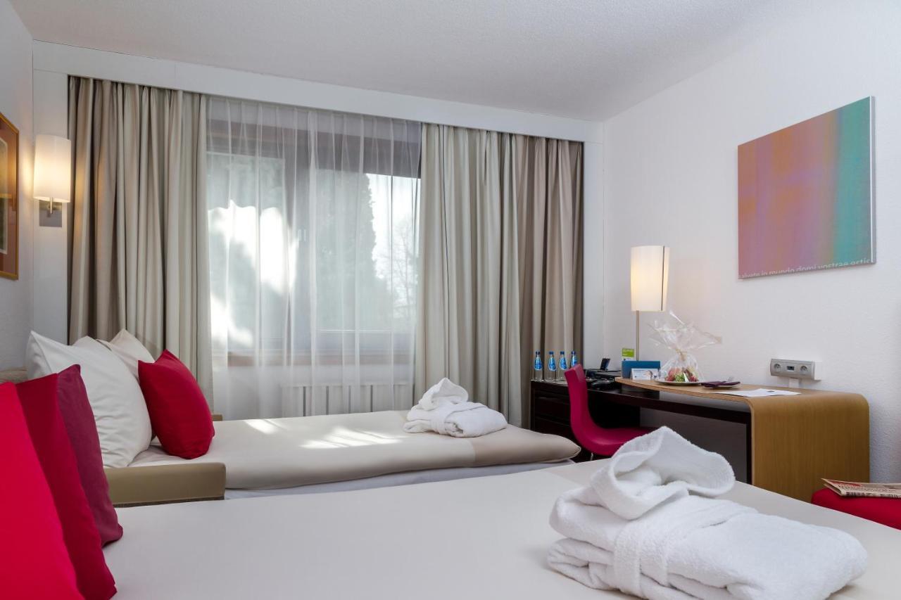 Standard Double Room with Sofa,1704896111:JPEG